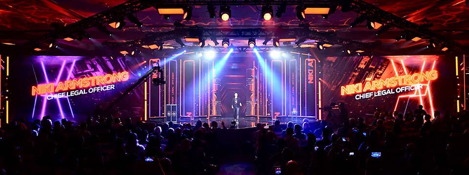 Pure Storage Multi-screen Presentation Las Vegas